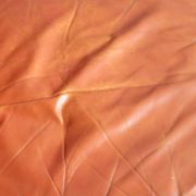 Canapé "space age". Cuir fauve. Circa 1970