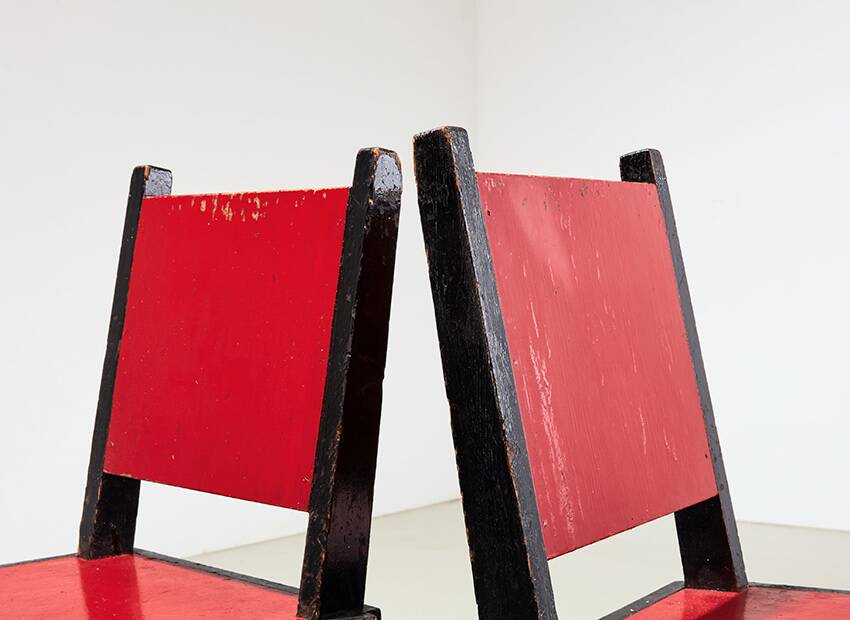 Rare paire de chaises de salle à manger modernistes des années 1930