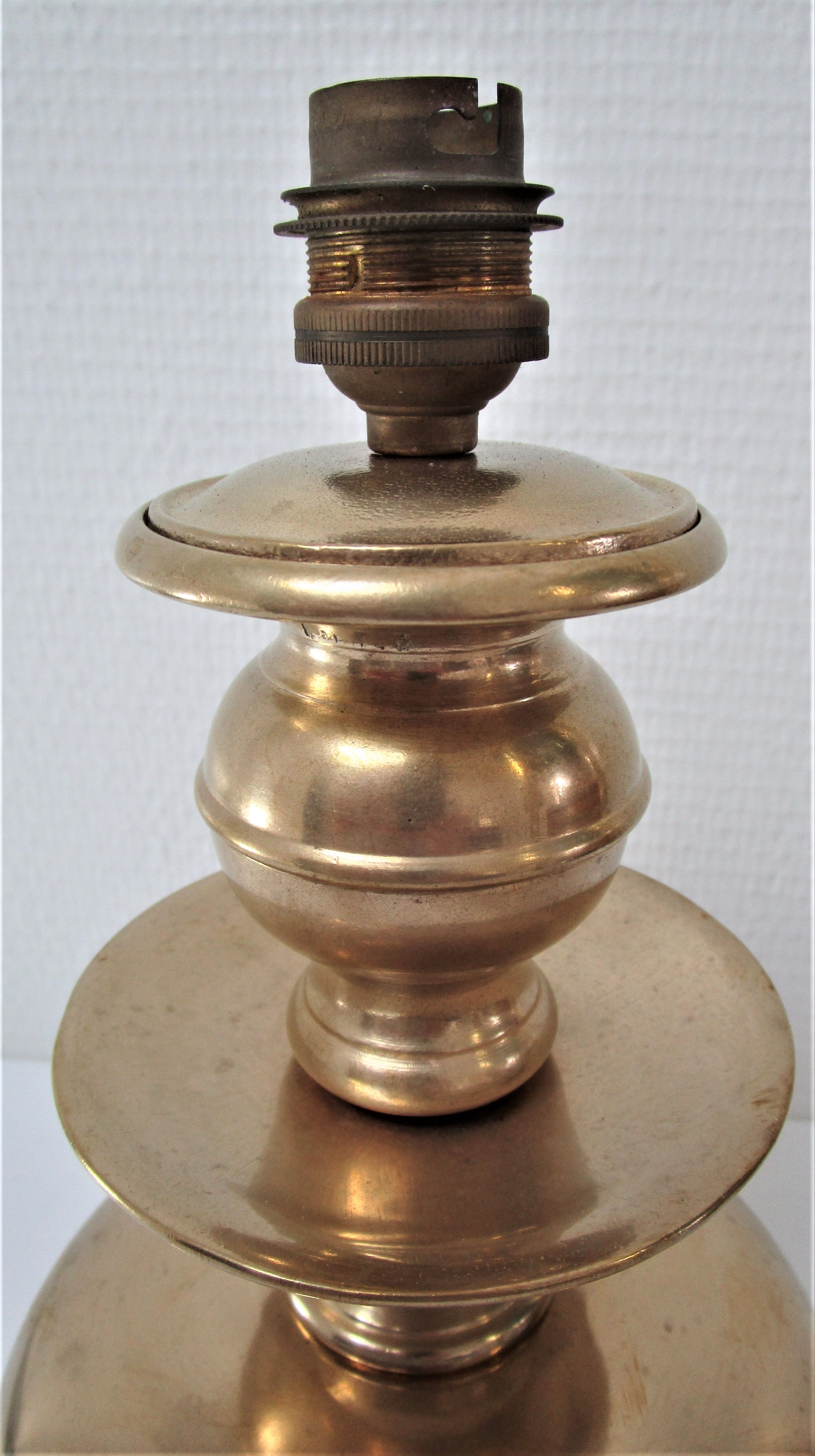 Early 20th century brass tripod tripod lamp foot