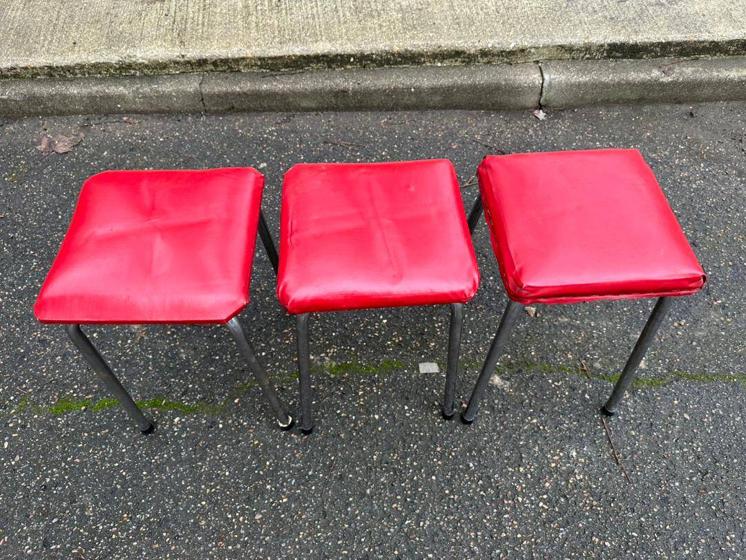 Steel stool with burgundy faux leather fabric