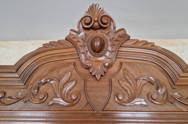 Grande armoire ancienne style Henri II en chêne et noyer miroirs biseautés