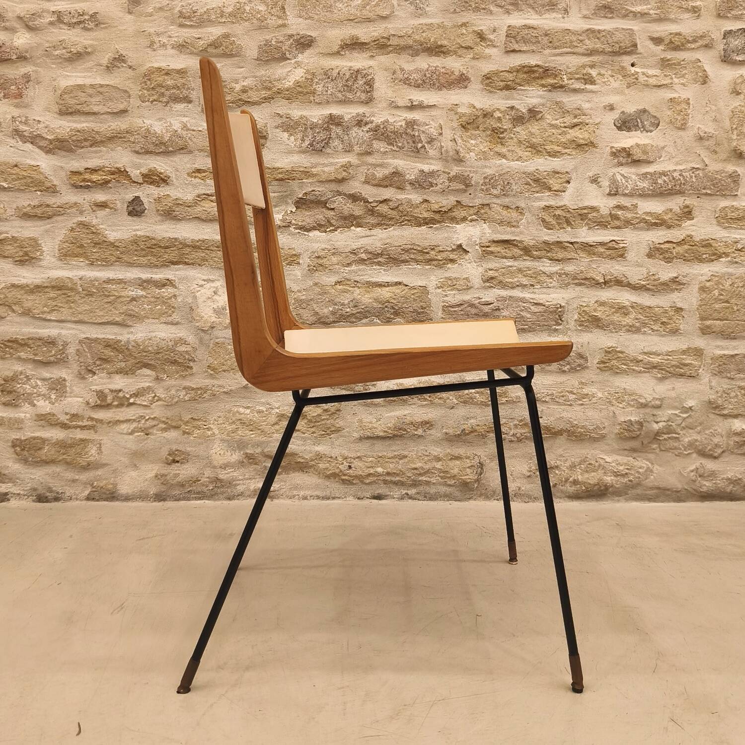 Boomerang chair model, Design by Carlo de Carli, 1950 / 1960