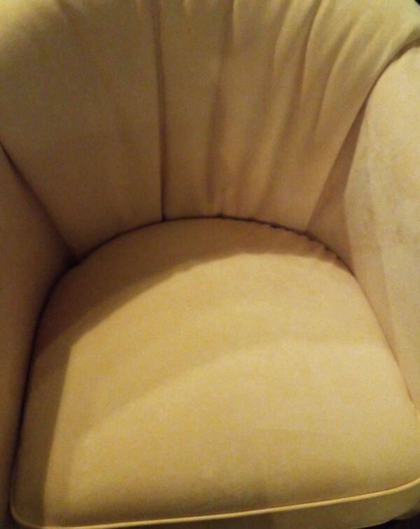 Paire de fauteuils jaune