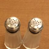 Saliere and pepper in solid silver cap
