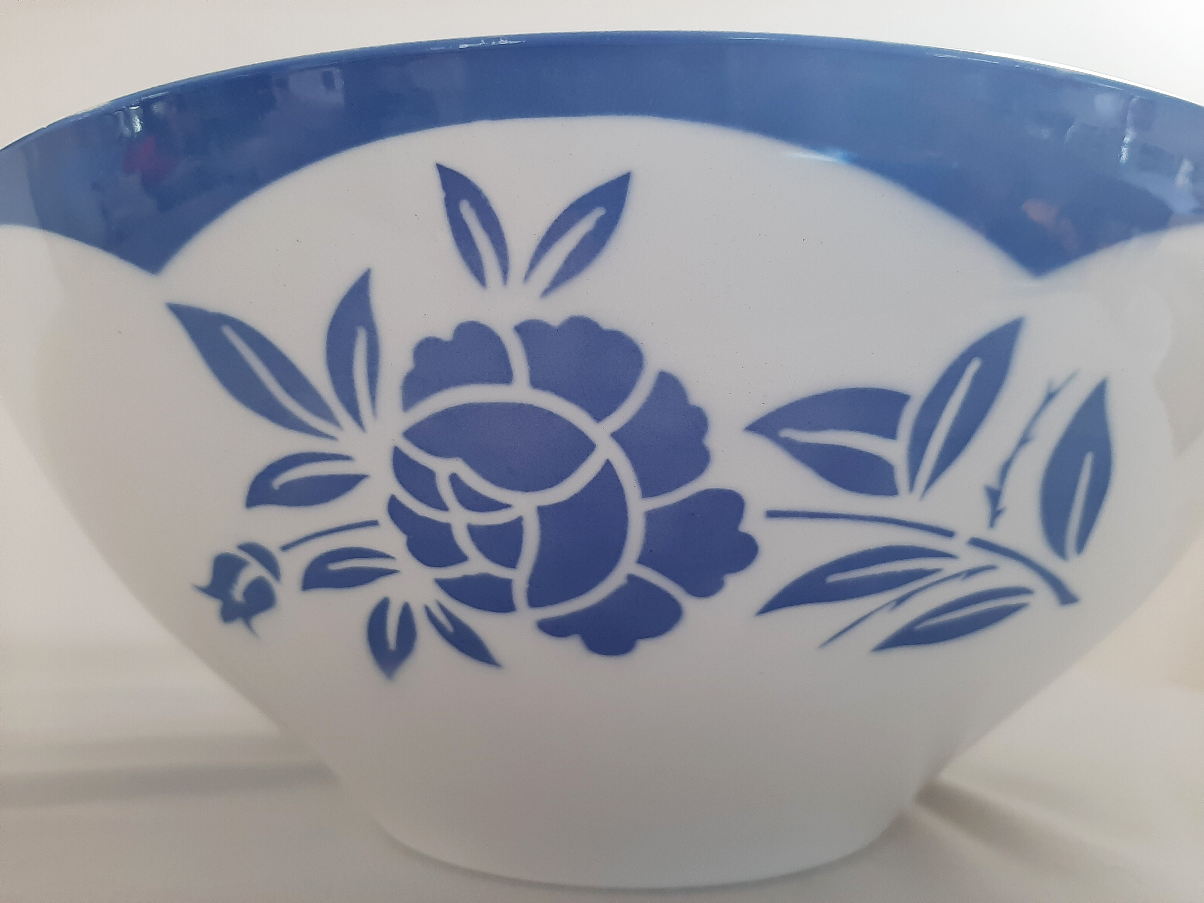 Saladier ancien signé Digoin Sarreguemines France modèle Corsica