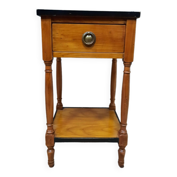 Table de chevet en merisier