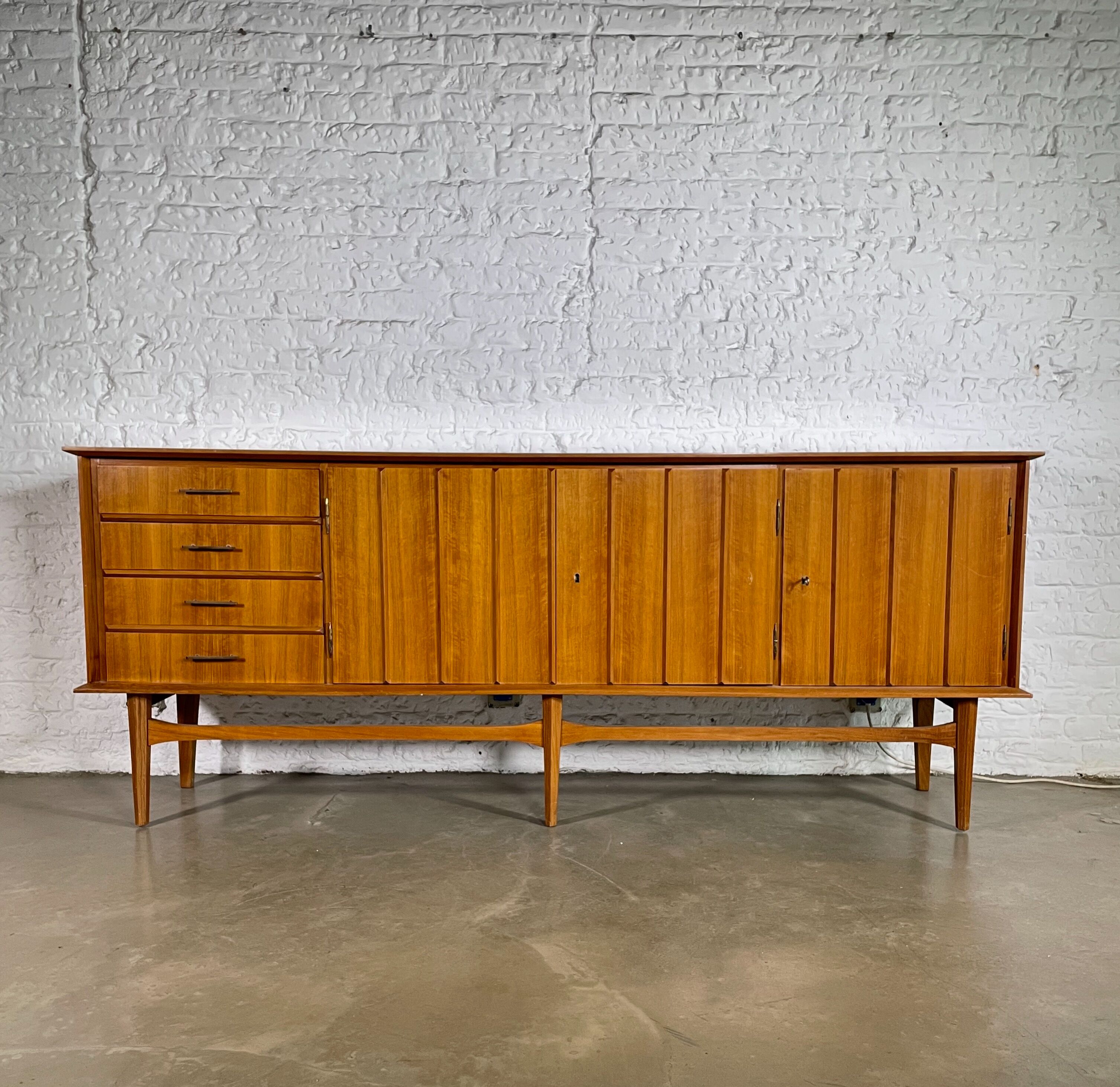 German Enfilade 1950's