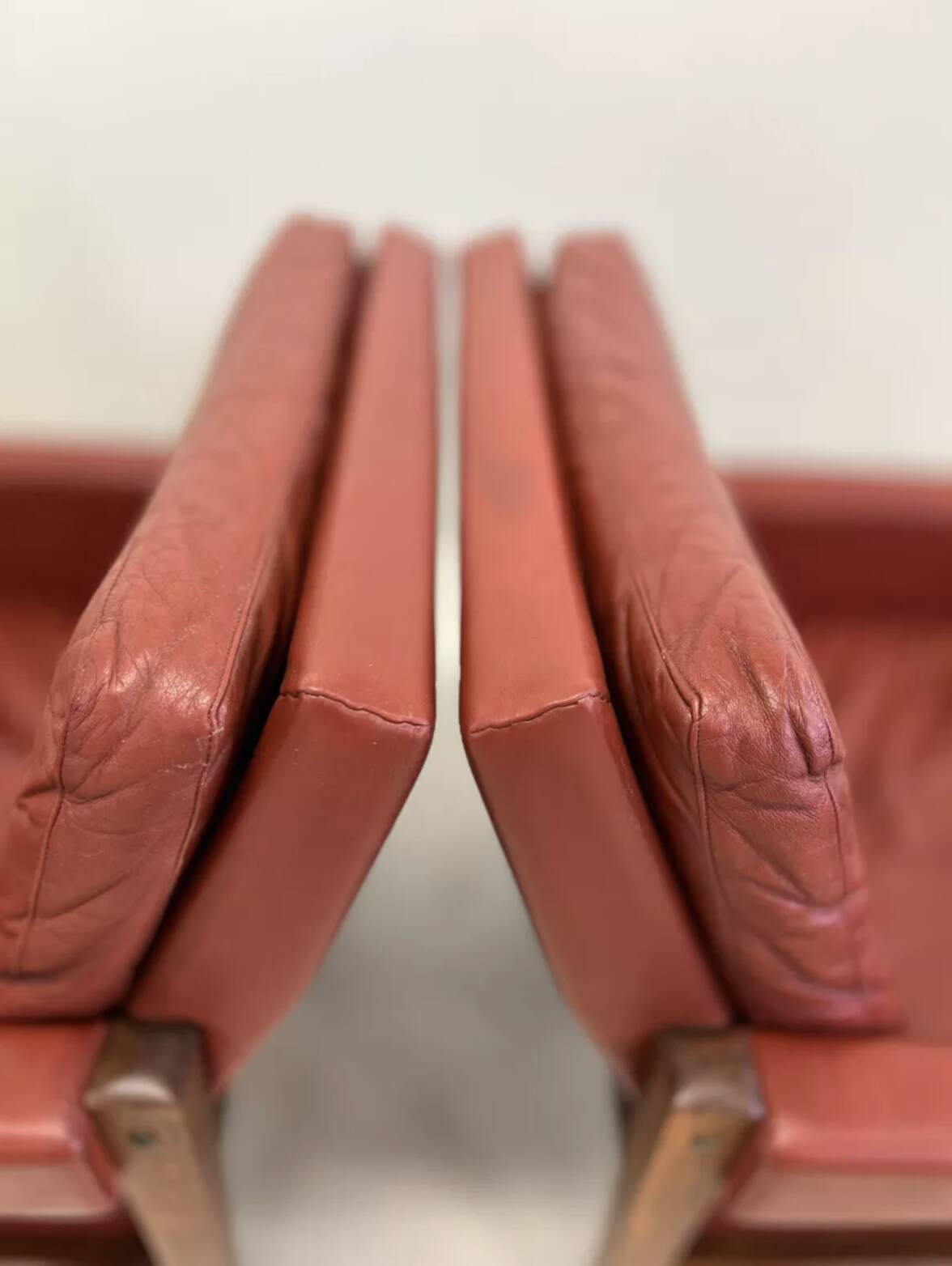 Vintage Danish Lounge Chairs In Rosewood And Leather. 1960s. 5