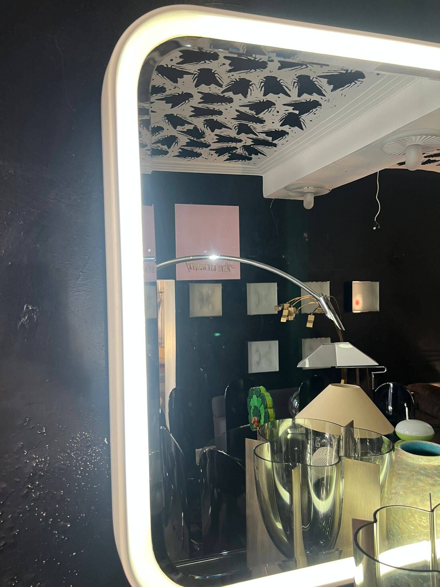 Miroir rétroéclairé en fibre de verre Italie années 70