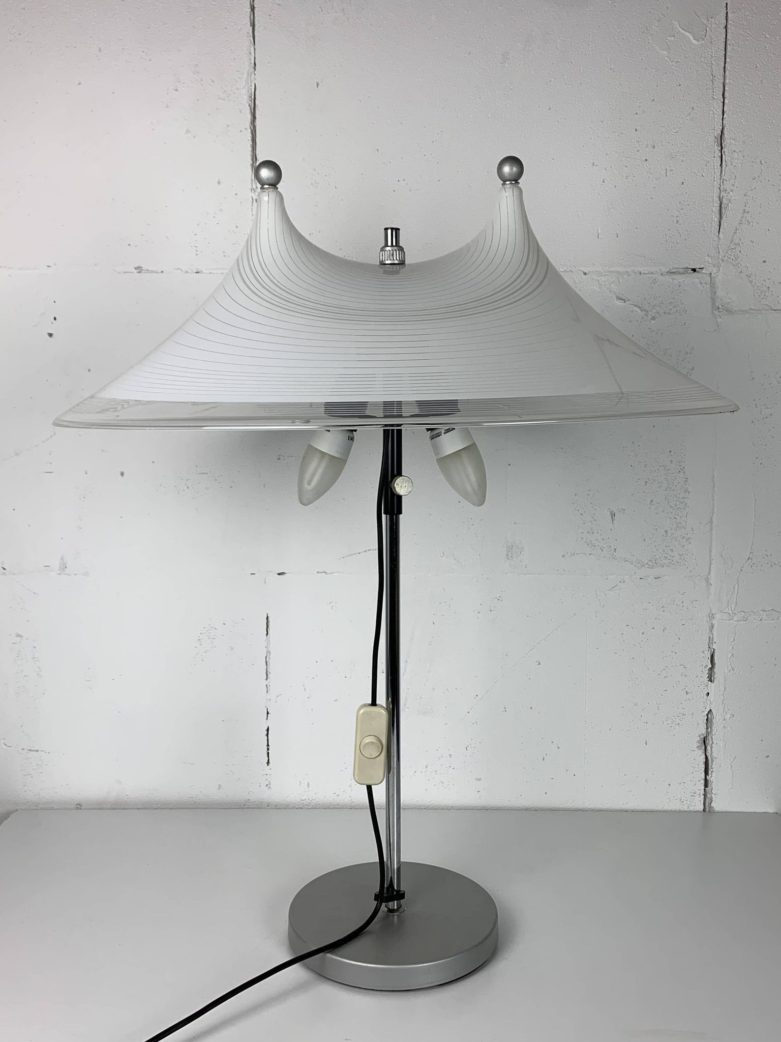 Large Dutch design space age adjustable table or desk lamp by Harco Loor, 1
