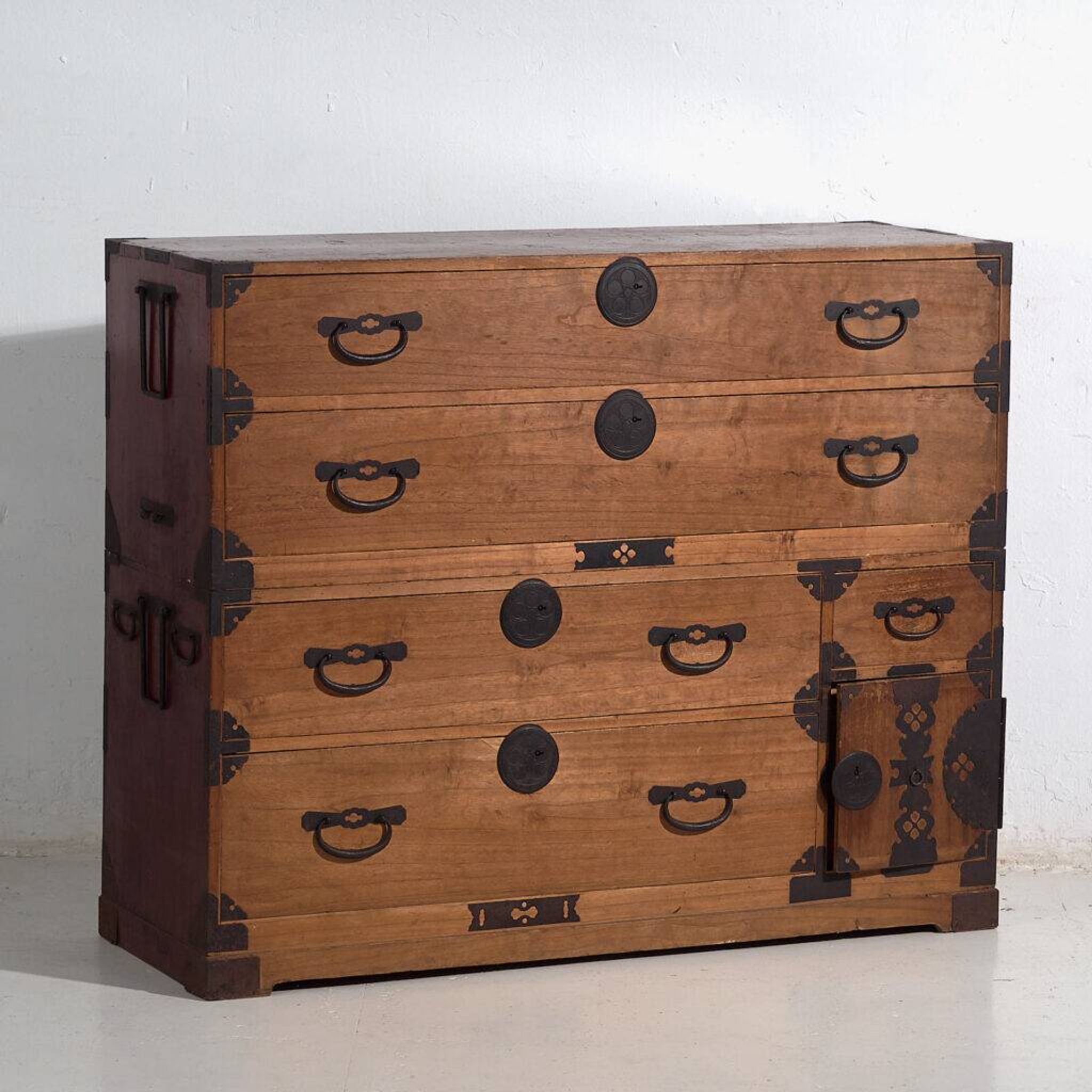Ancient Japanese Tansu – Meiji/Taishō Period (c.1868-1926) #28