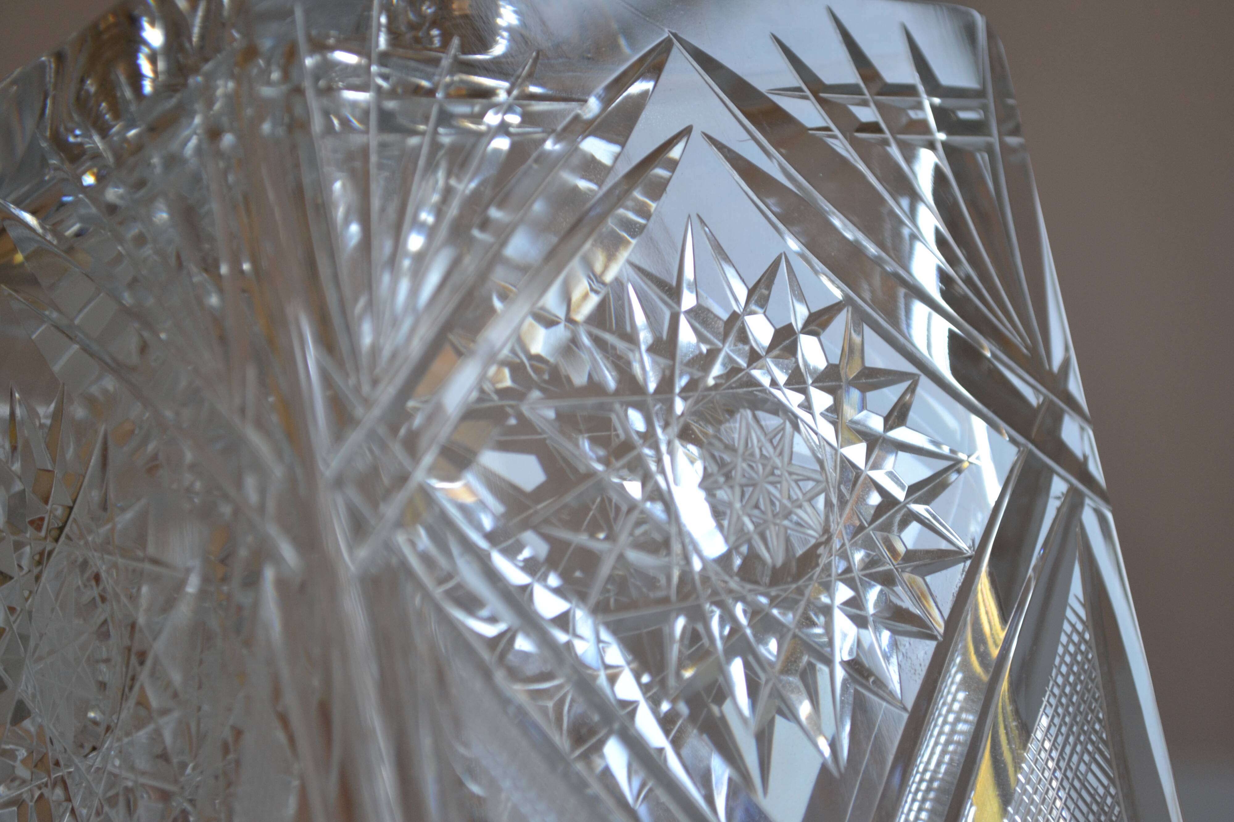 Cut crystal whisky decanter