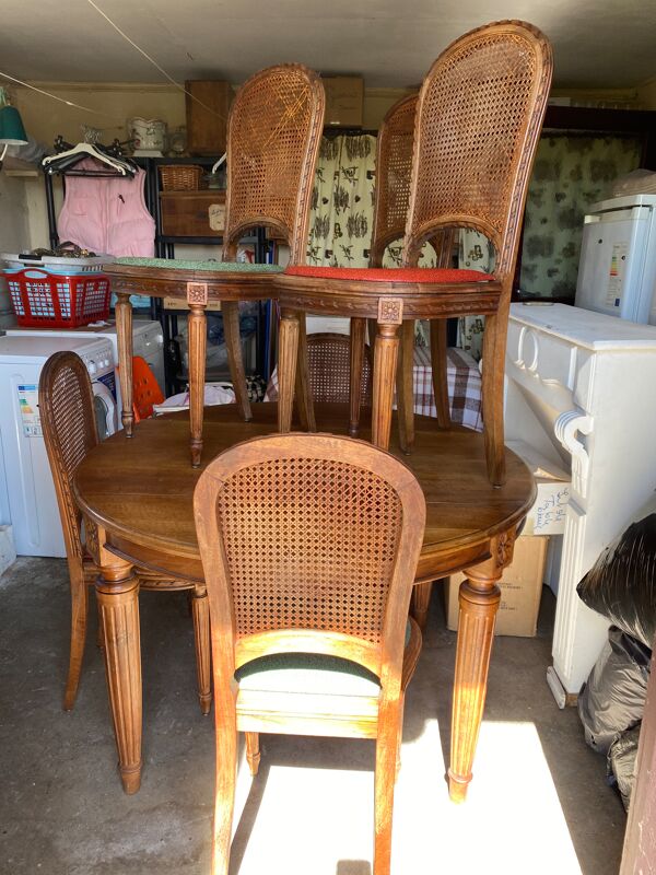 table de salle à manger et 6 chaises cannÉes