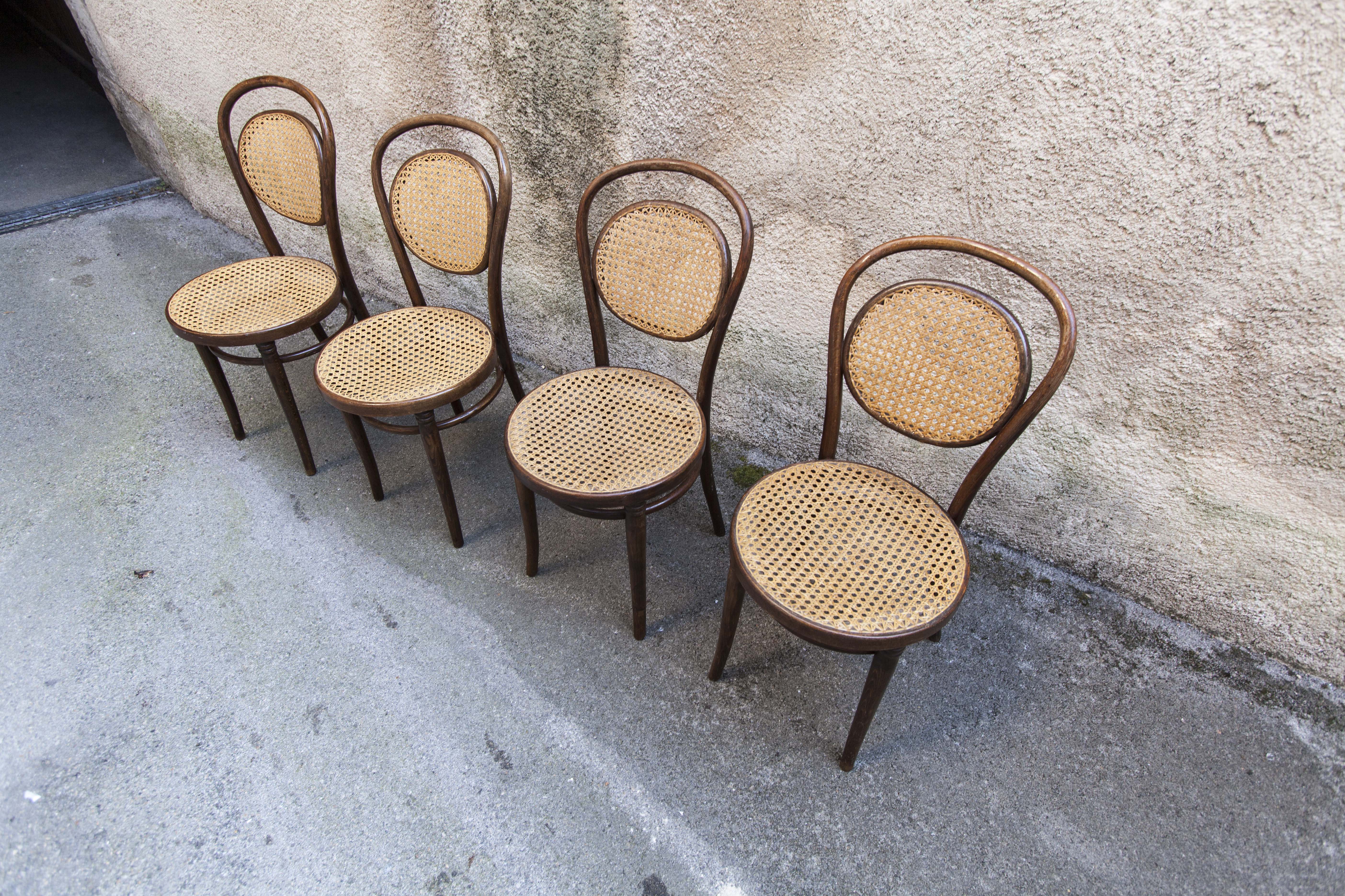 4 chairs Thonet n ° 11 MPA Radomsko