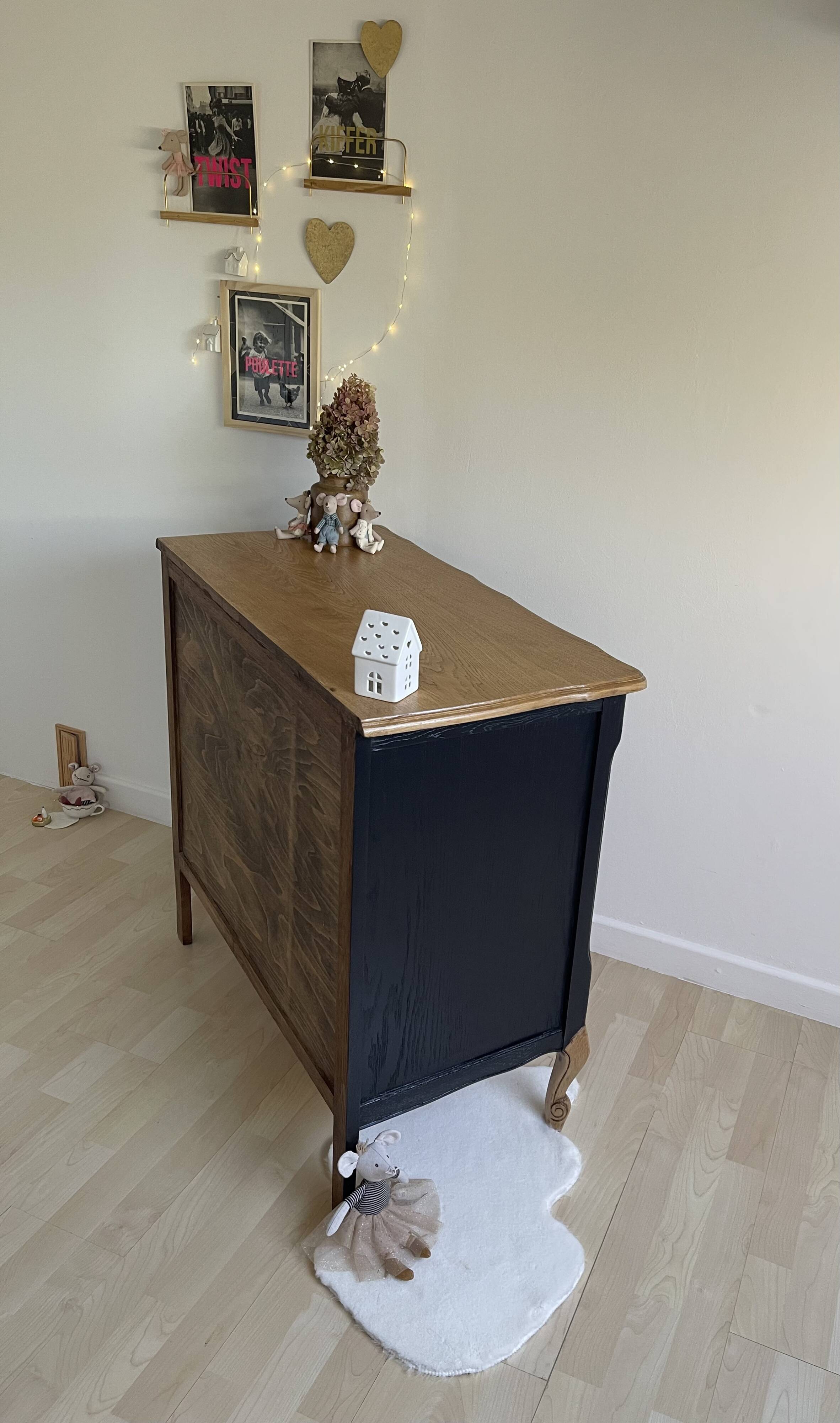 commode noire