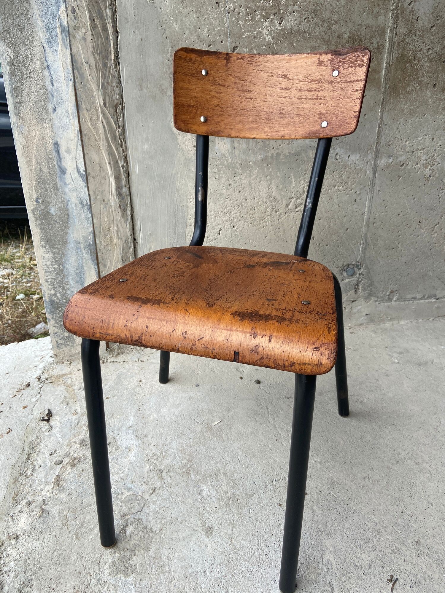 Set of 10 vintage mismatched industrial chairs mullca