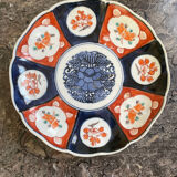 Assiette Imari XIXeme siècle .