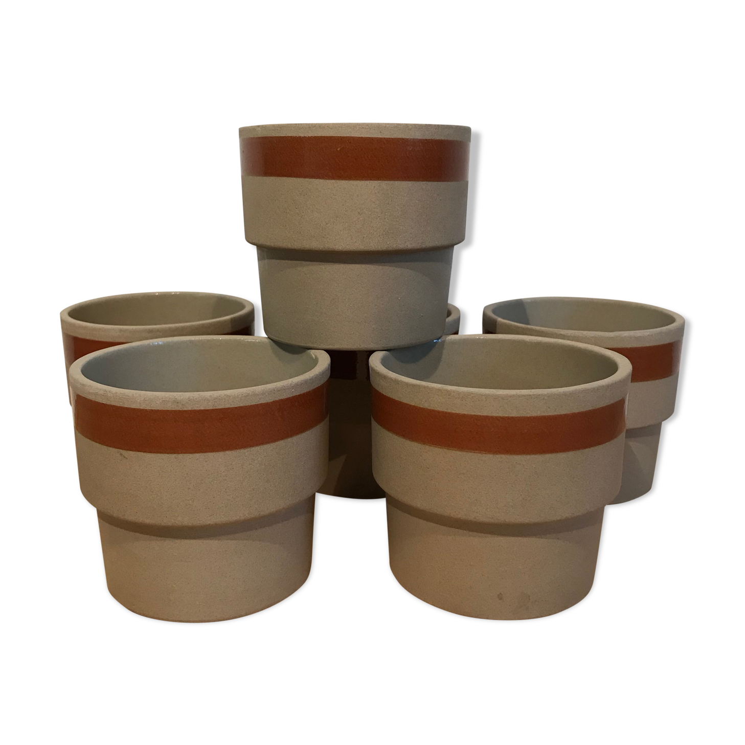Lot of 6 sandstone cups
