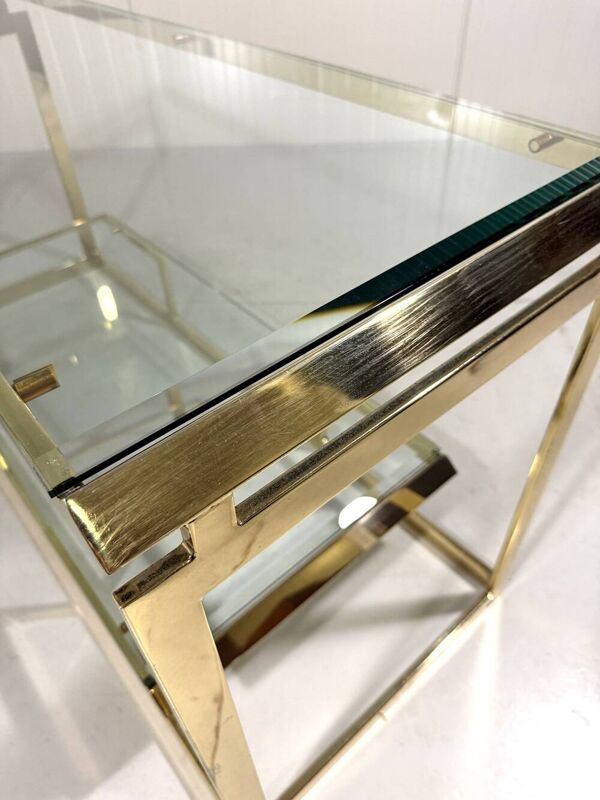 Console à deux niveaux en laiton et verre biseauté, années 1970