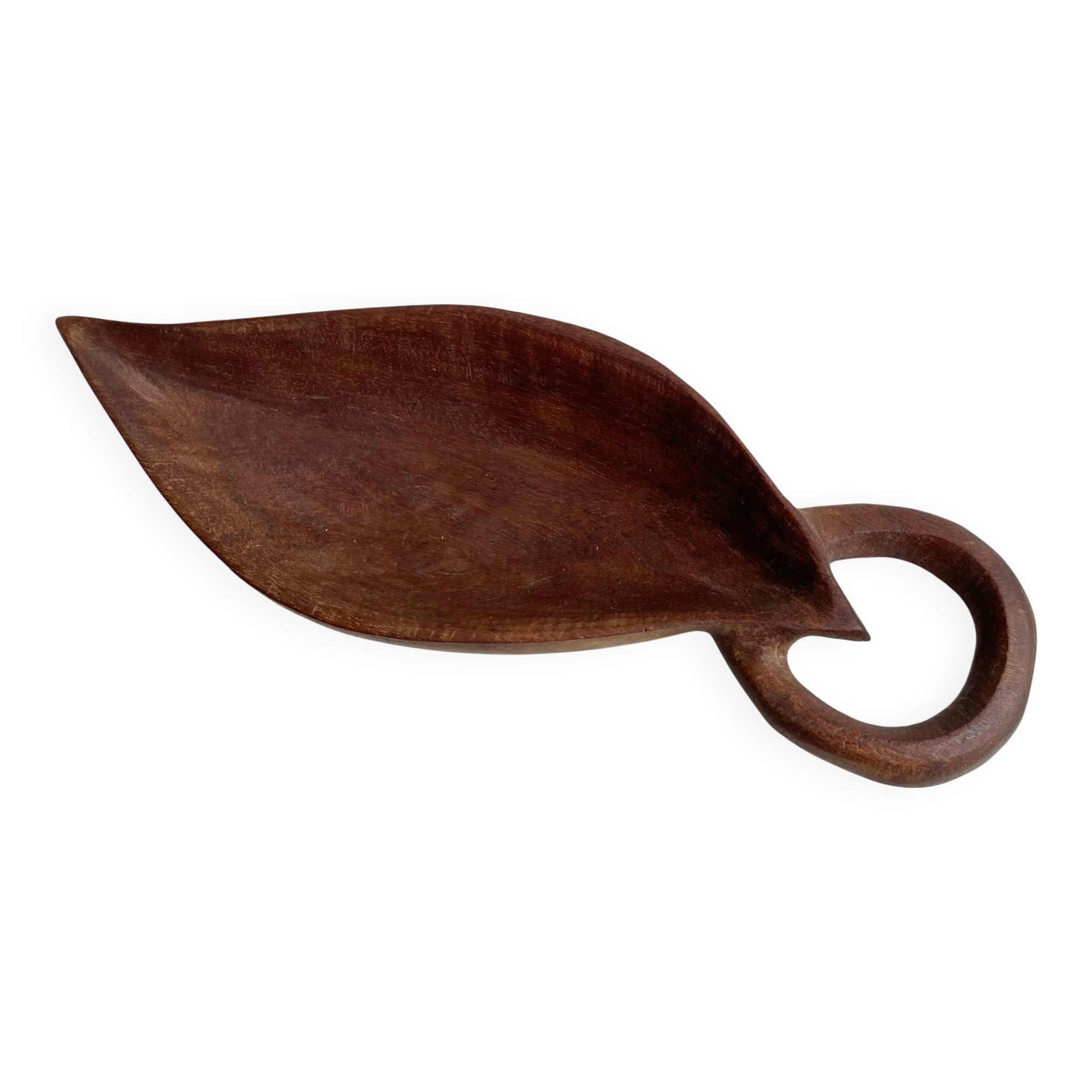 Wooden plate sculpted piece