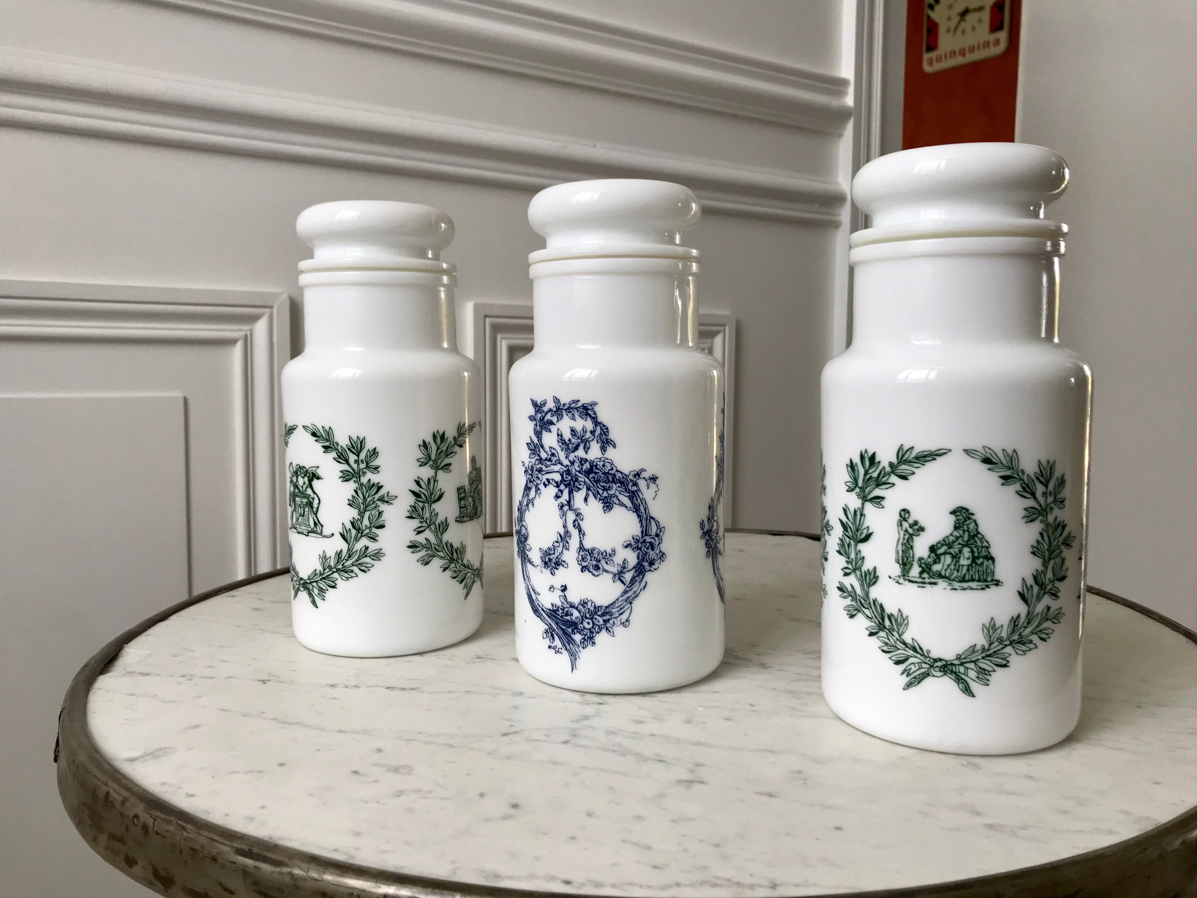 Trio of apothecary pots in opaline years 40-50