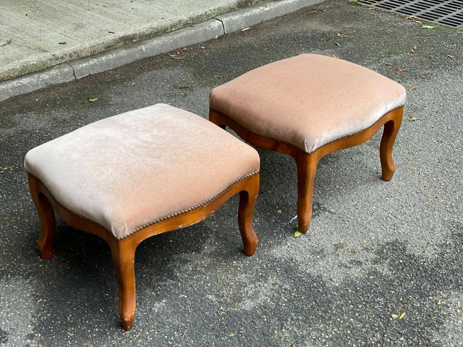Pair of vintage Louis XV beige velvet footstool pouffes