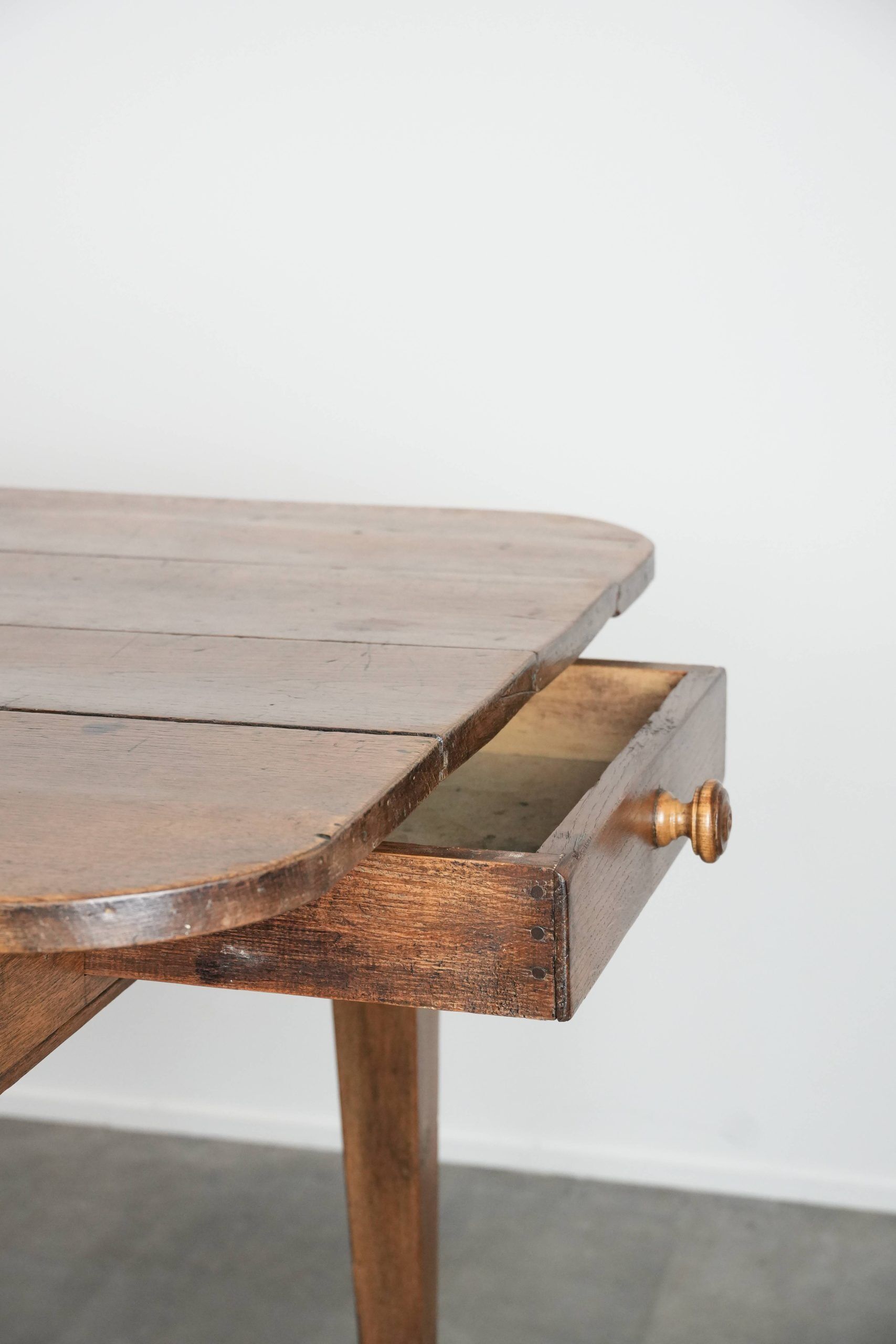 Large antique dining table for 6 to 8 people with two functional drawers