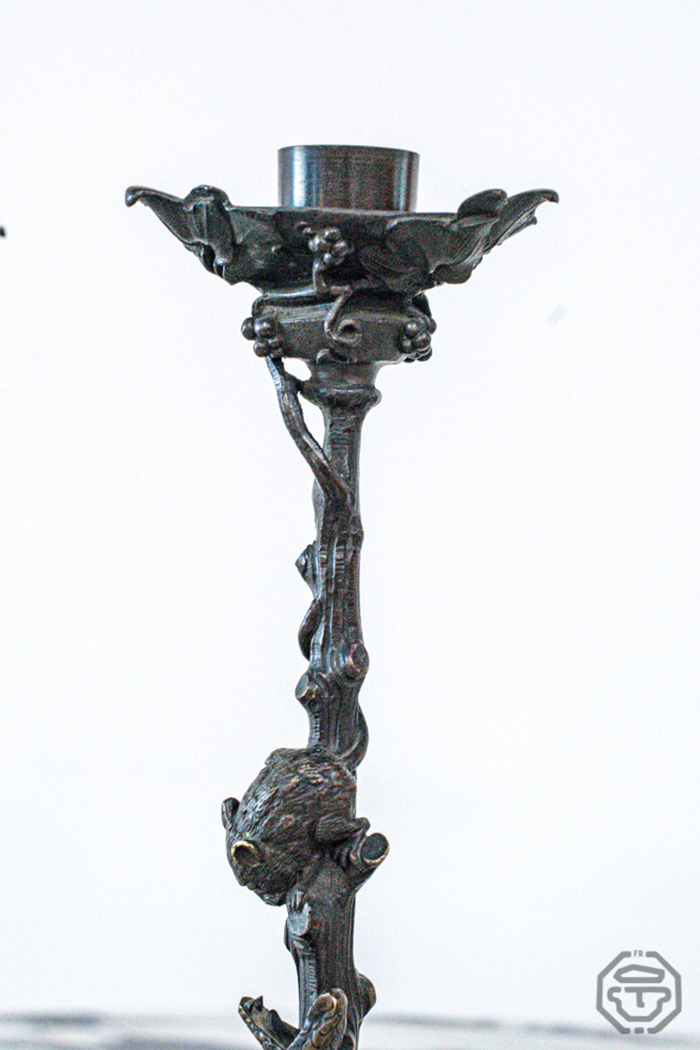 Paire de chandeliers en bronze Victor Paillard