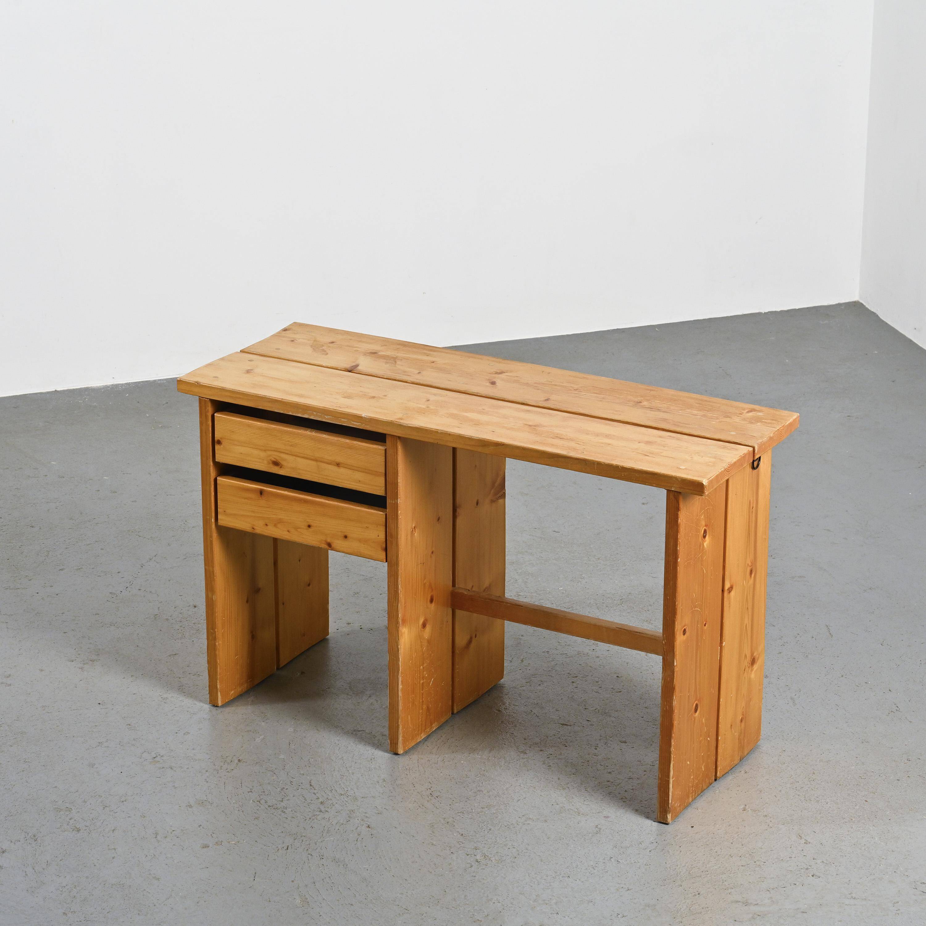 Pine desk, Mobiler Gal, La Plagne 60s
