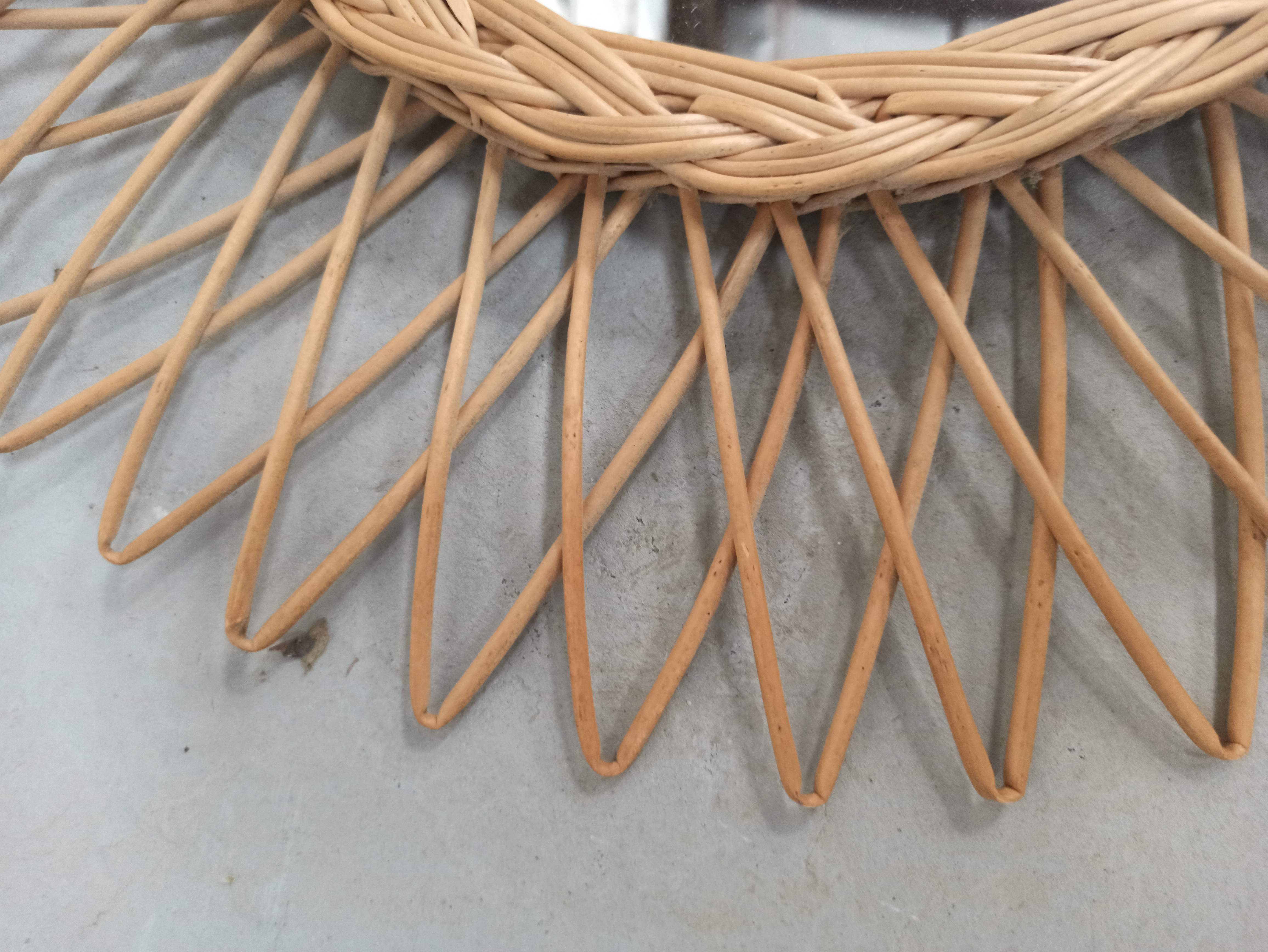 Round rattan sun mirror - 48cm