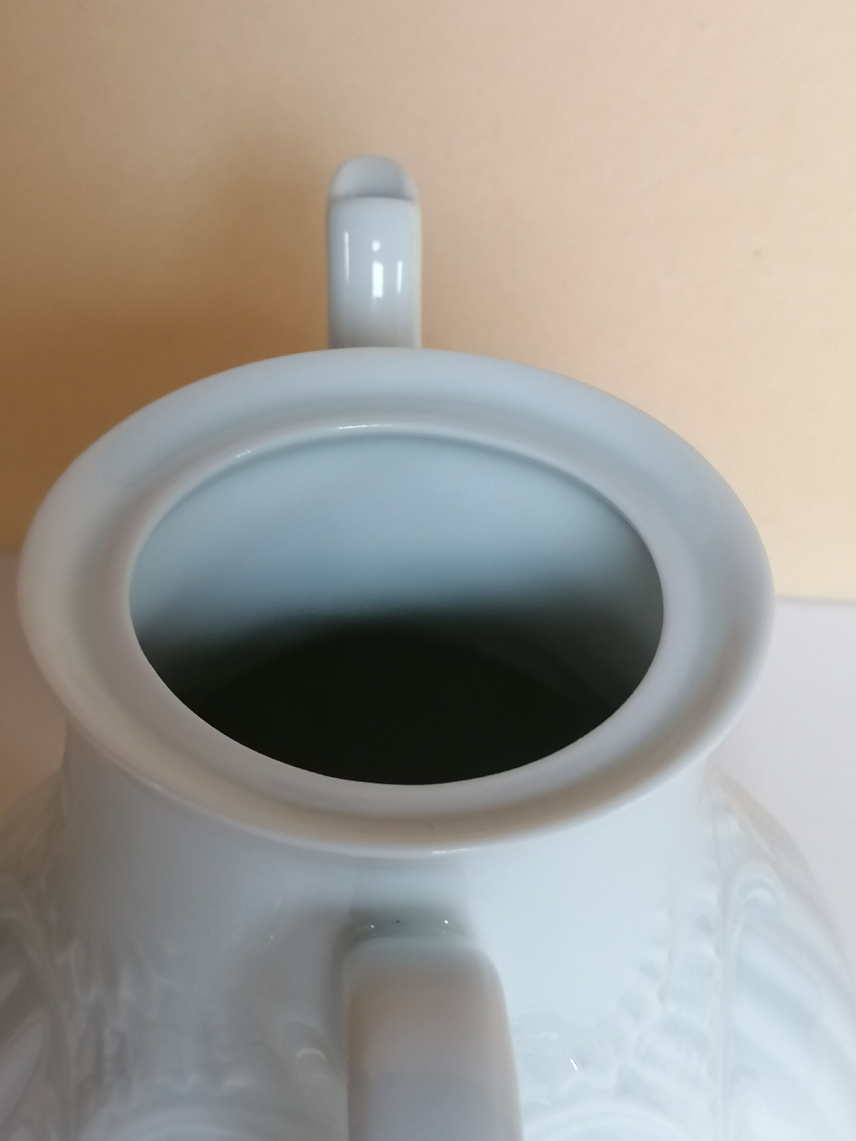 Coffee maker in old white porcelain from Limoges