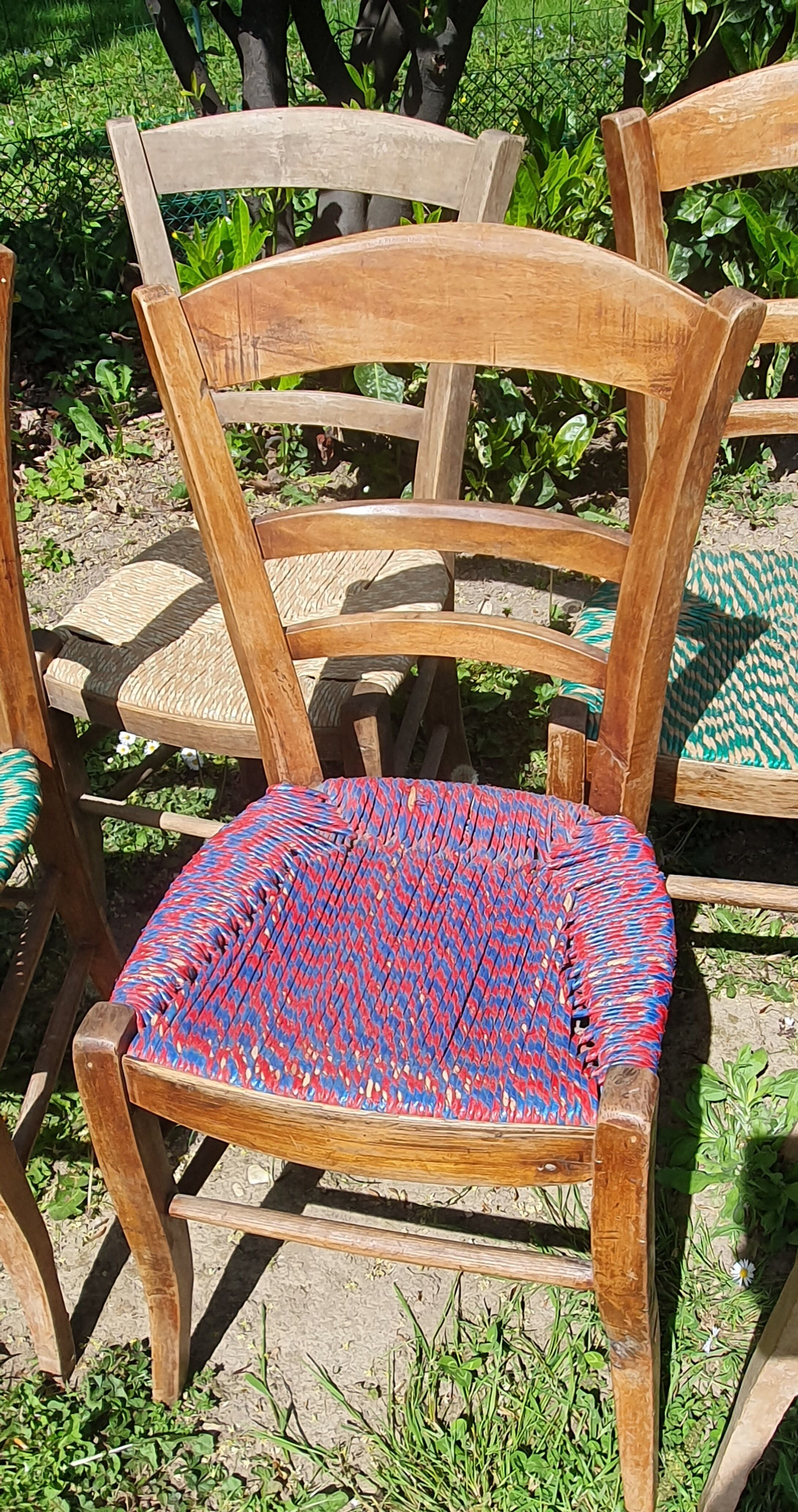 Guinguette chairs
