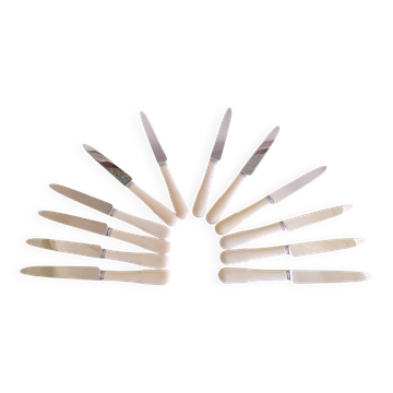 Set of 12 vintage stainless steel and Bakelite knives "Fleur de Lys"