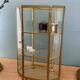 Vitrine vintage en verre et laiton