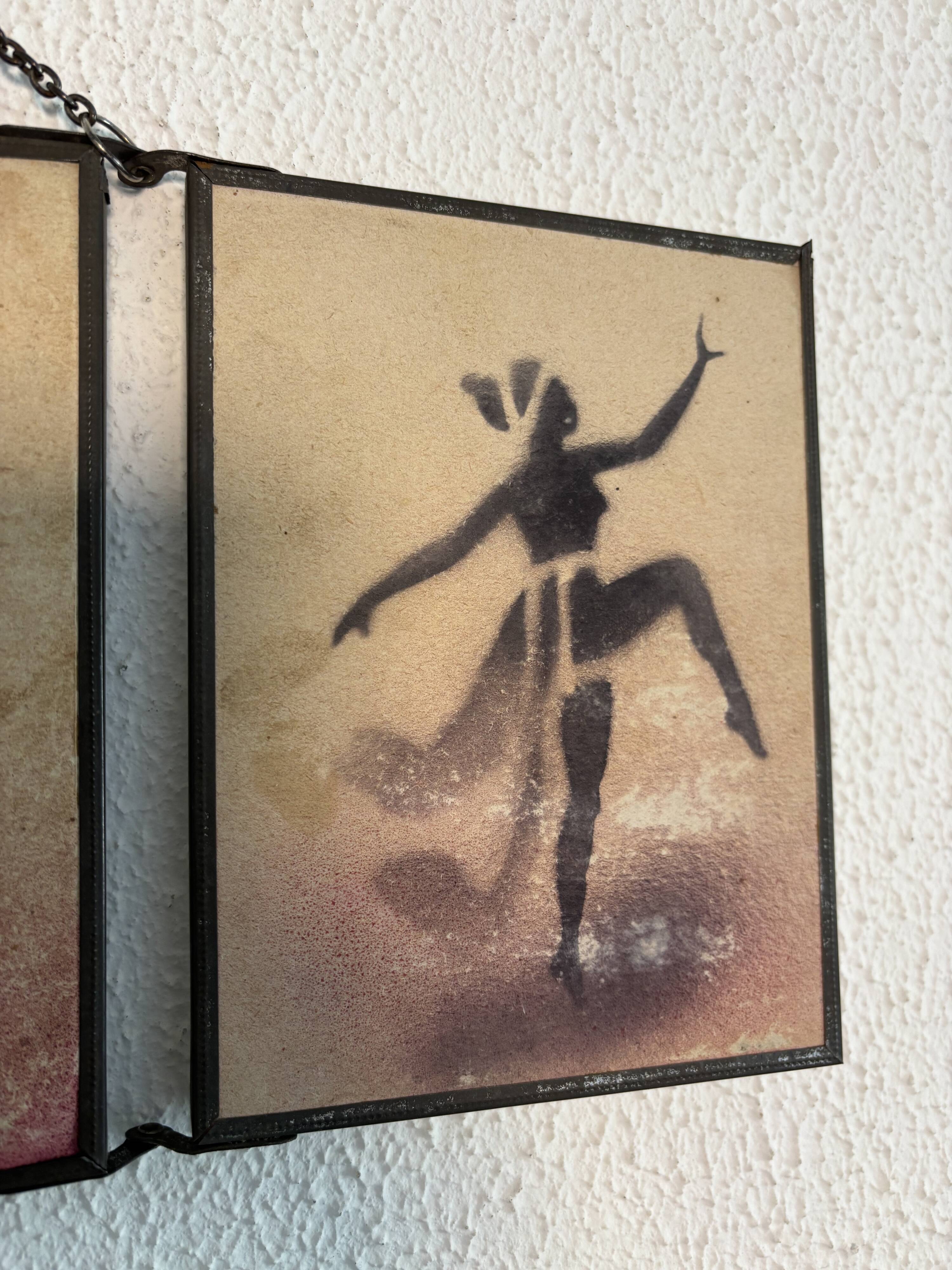 Vintage 1930 triptych mirror barber hairdresser young dancer woman - 19 x