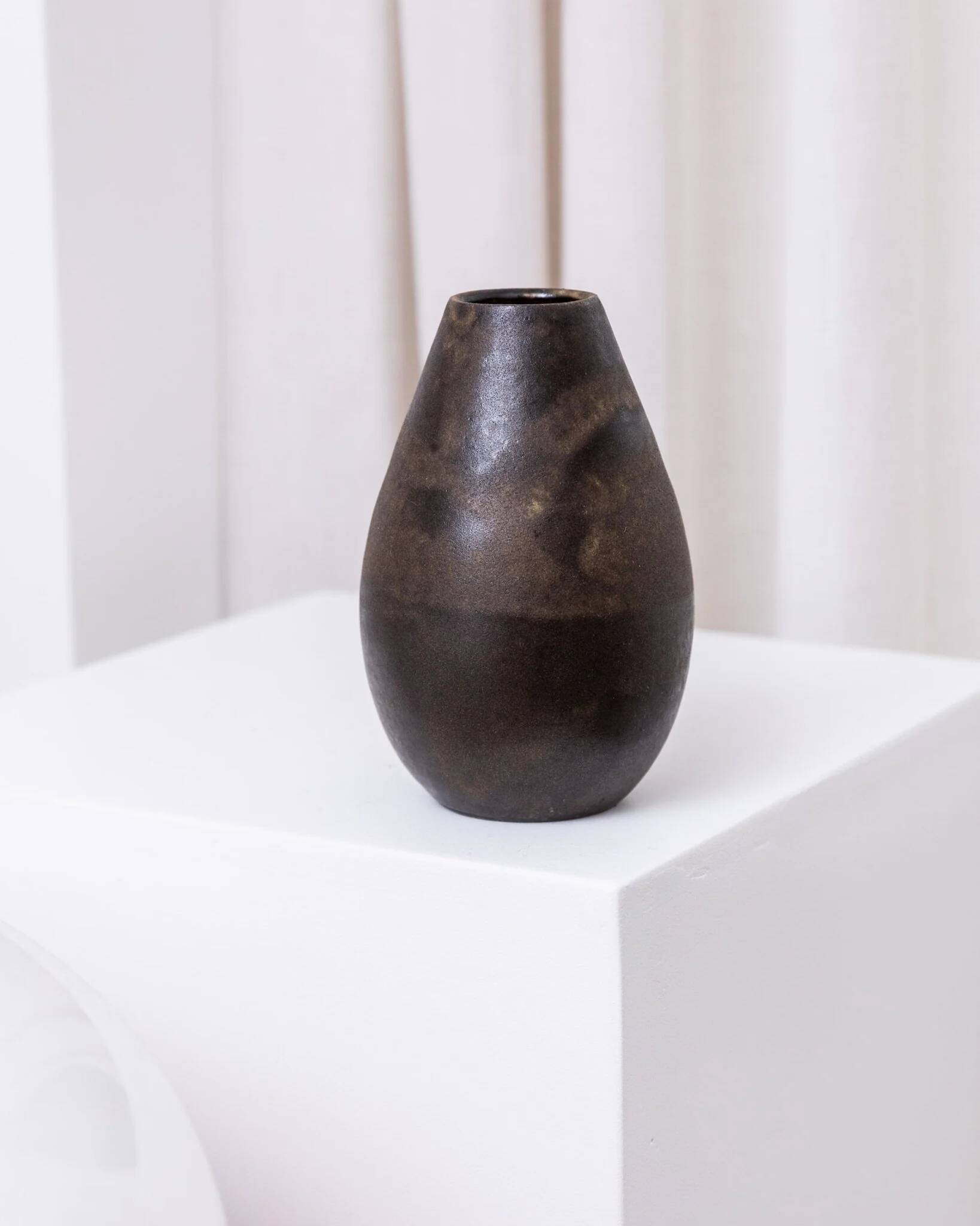 Dark brown ceramic Studio Keramik vase by Elisabeth Dunker, organic mid-century 1960s