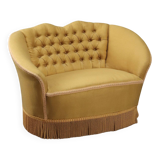 Capitonné loveseat 1950s