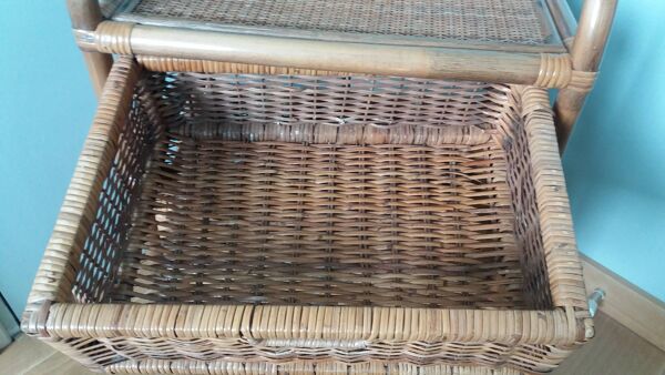 Commode chiffonnier en rotin et osier