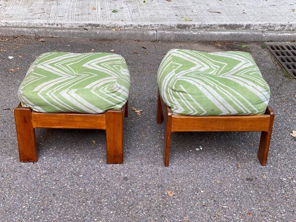 Repose-pied danois en teck massif 1950