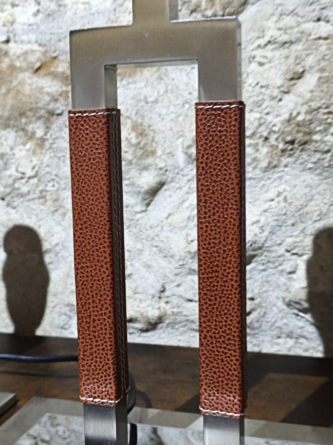 Pair of luxury lamps Bover model Ema - leather & nickel-plated brass