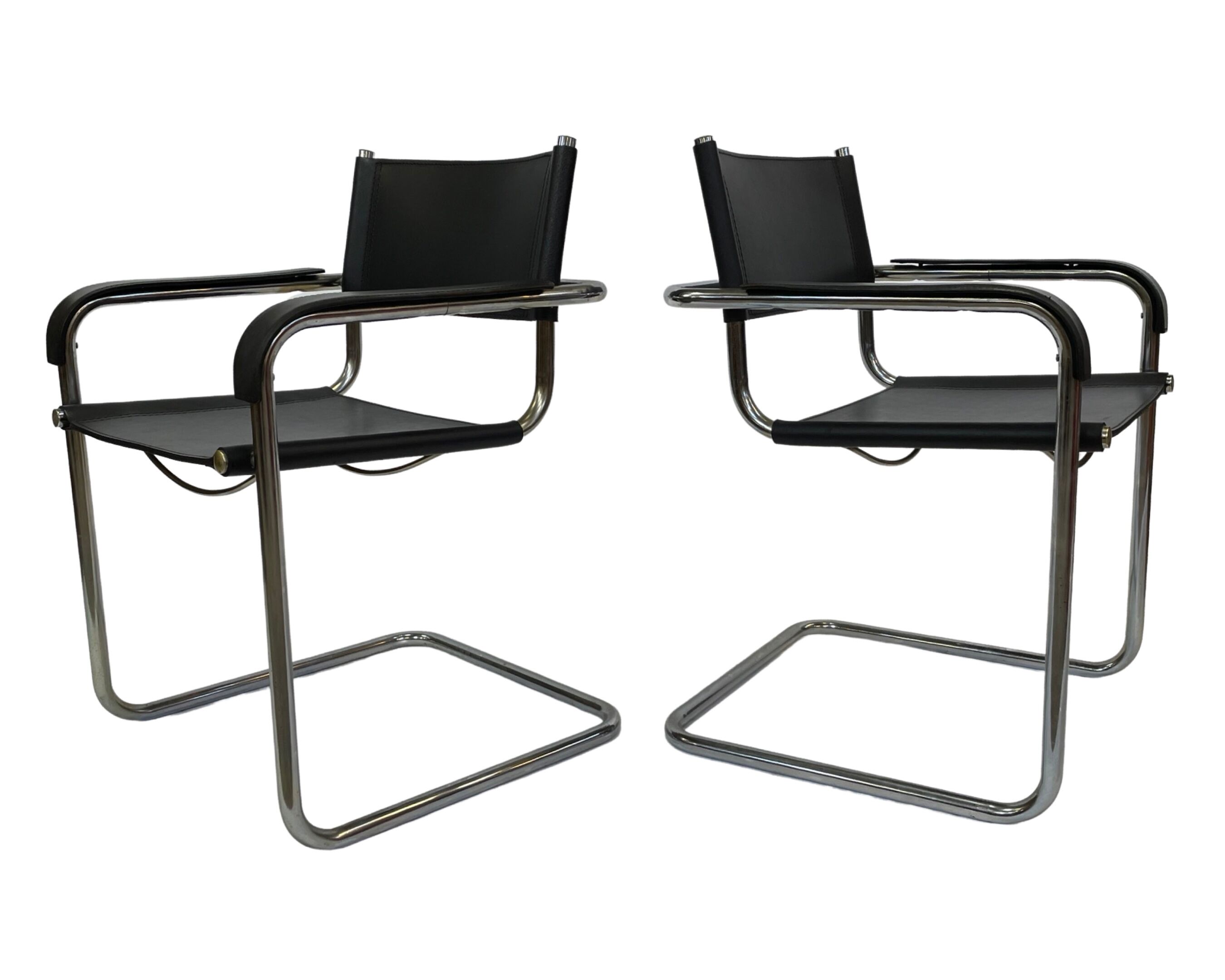 Set of 4 bauhaus cantilever chairs black leather and chrome design