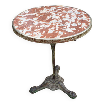 Pedestal bistro table