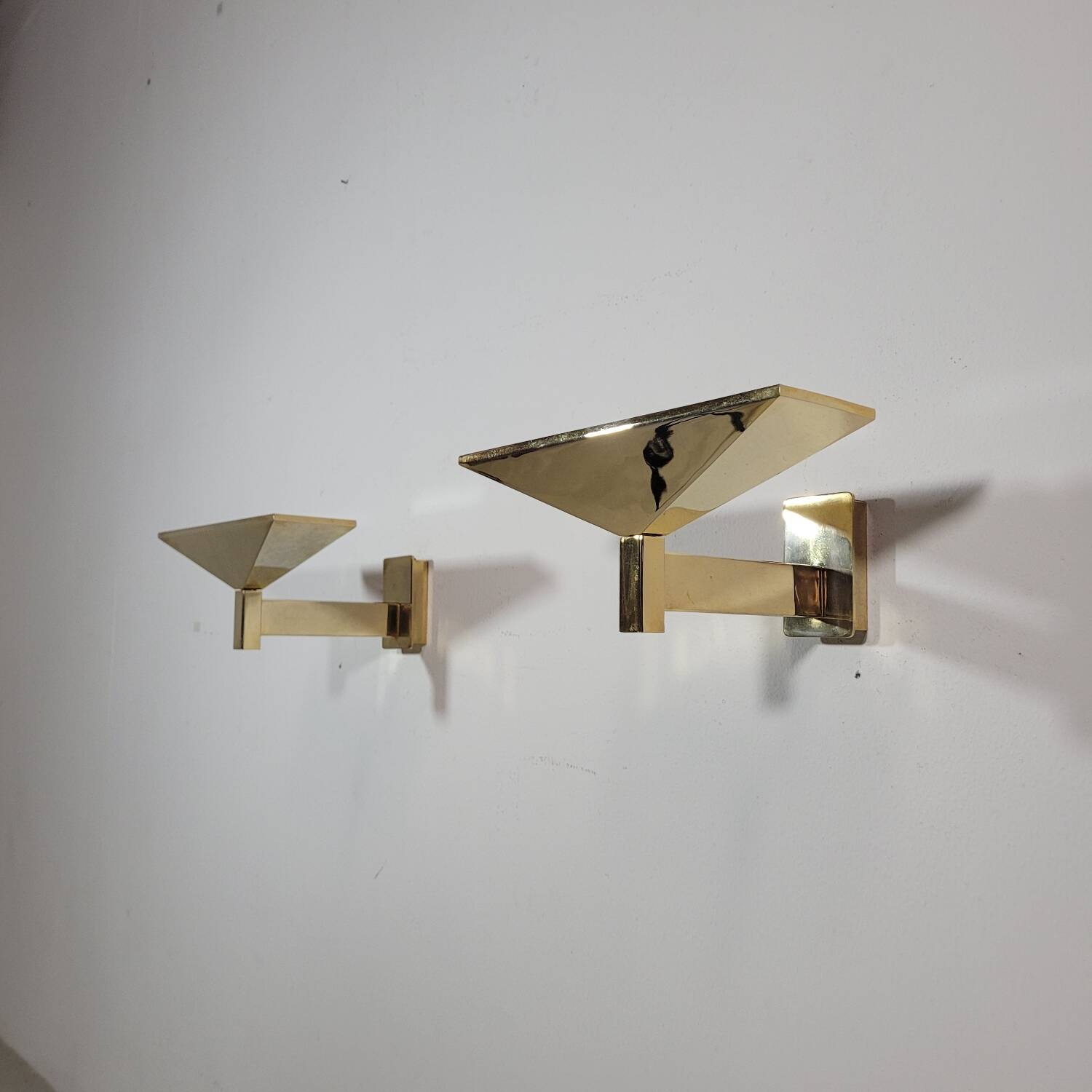 Paire d'appliques vintage en laiton Verre Lumiere