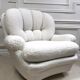 Vintage 80s shell armchair in curly wool