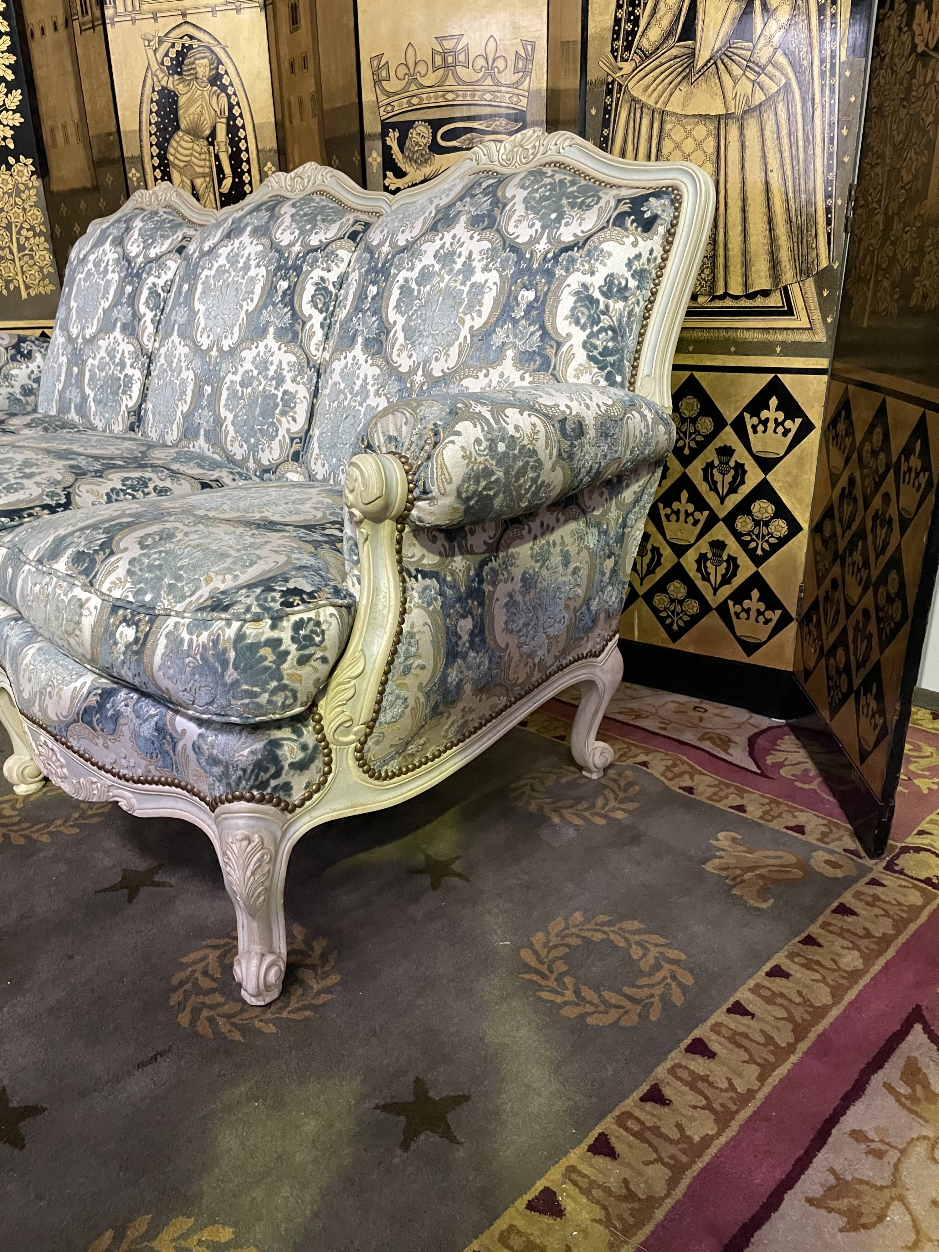 Salon canapé et paire de bergères Louis XV