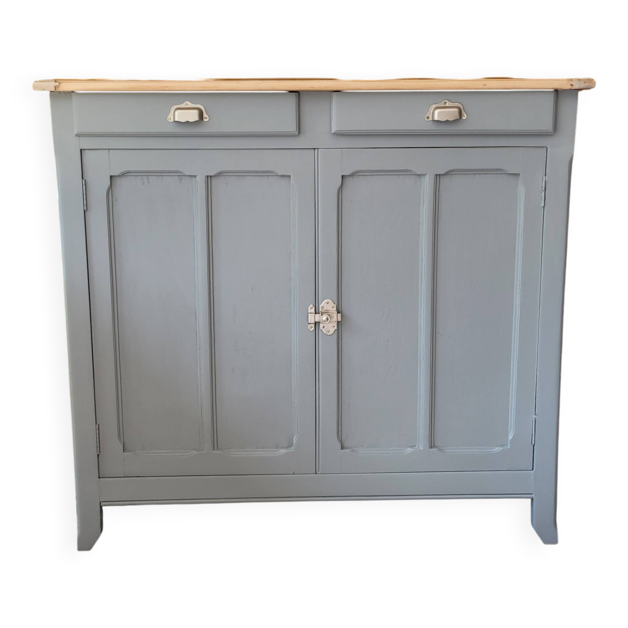 Buffet parisien vintage