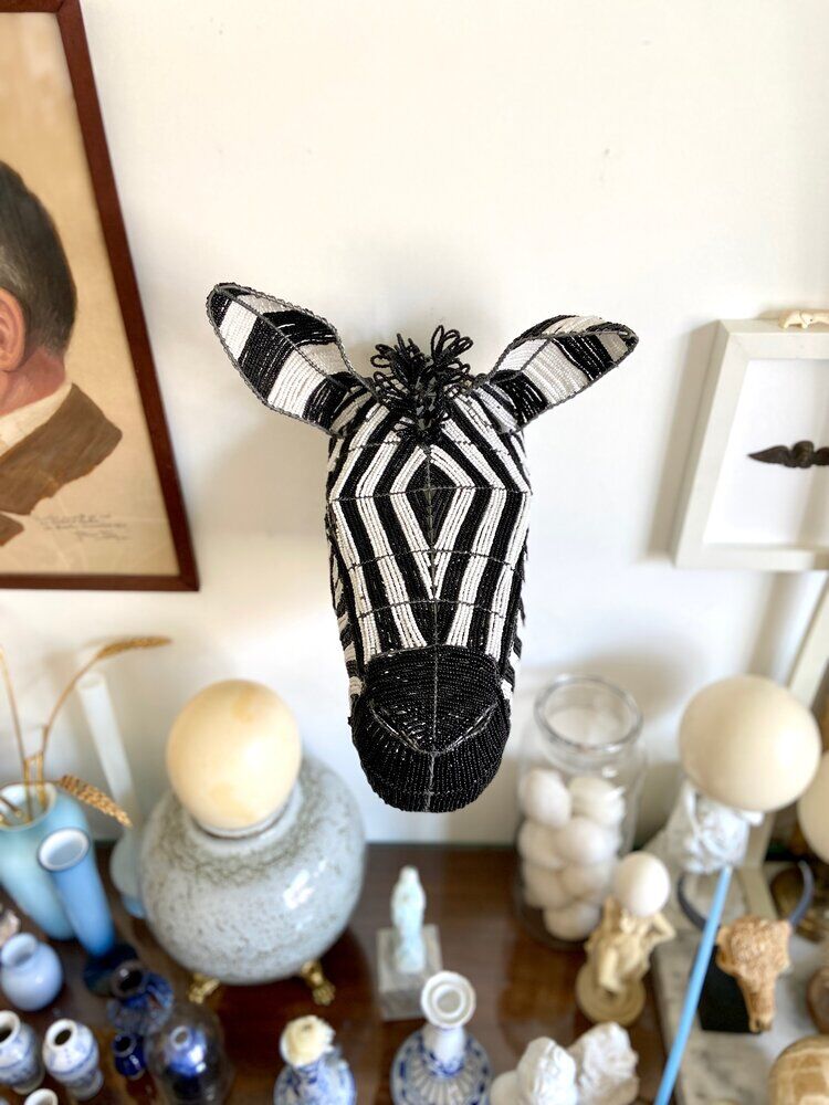 Trophy - wall lamp zebra head in beads