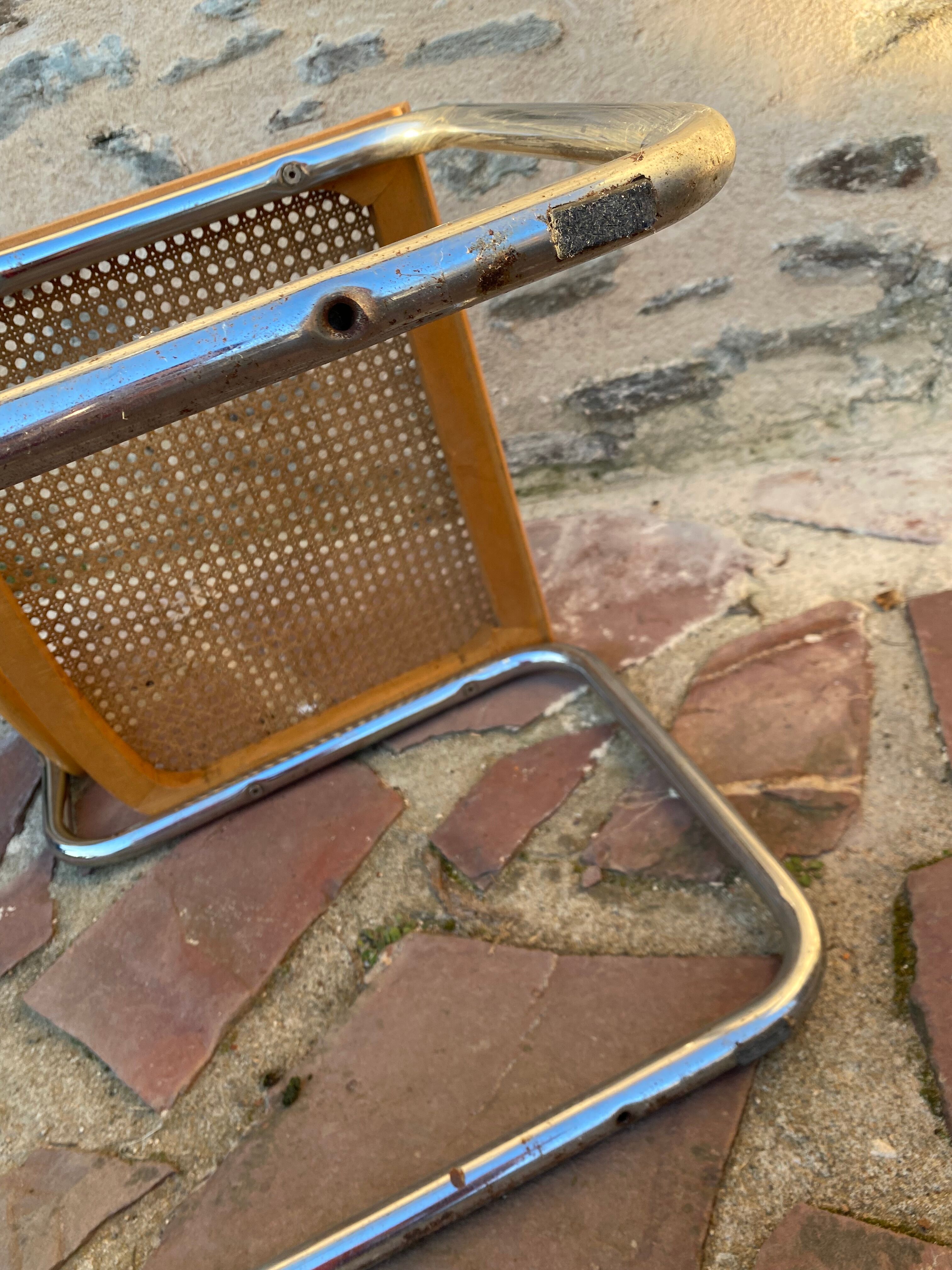 Cantilever cantilever chair