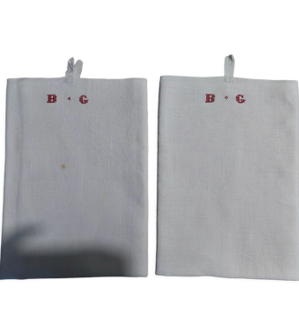 Torchons anciens en lin monogramme rouge BG 52 X 98 cm