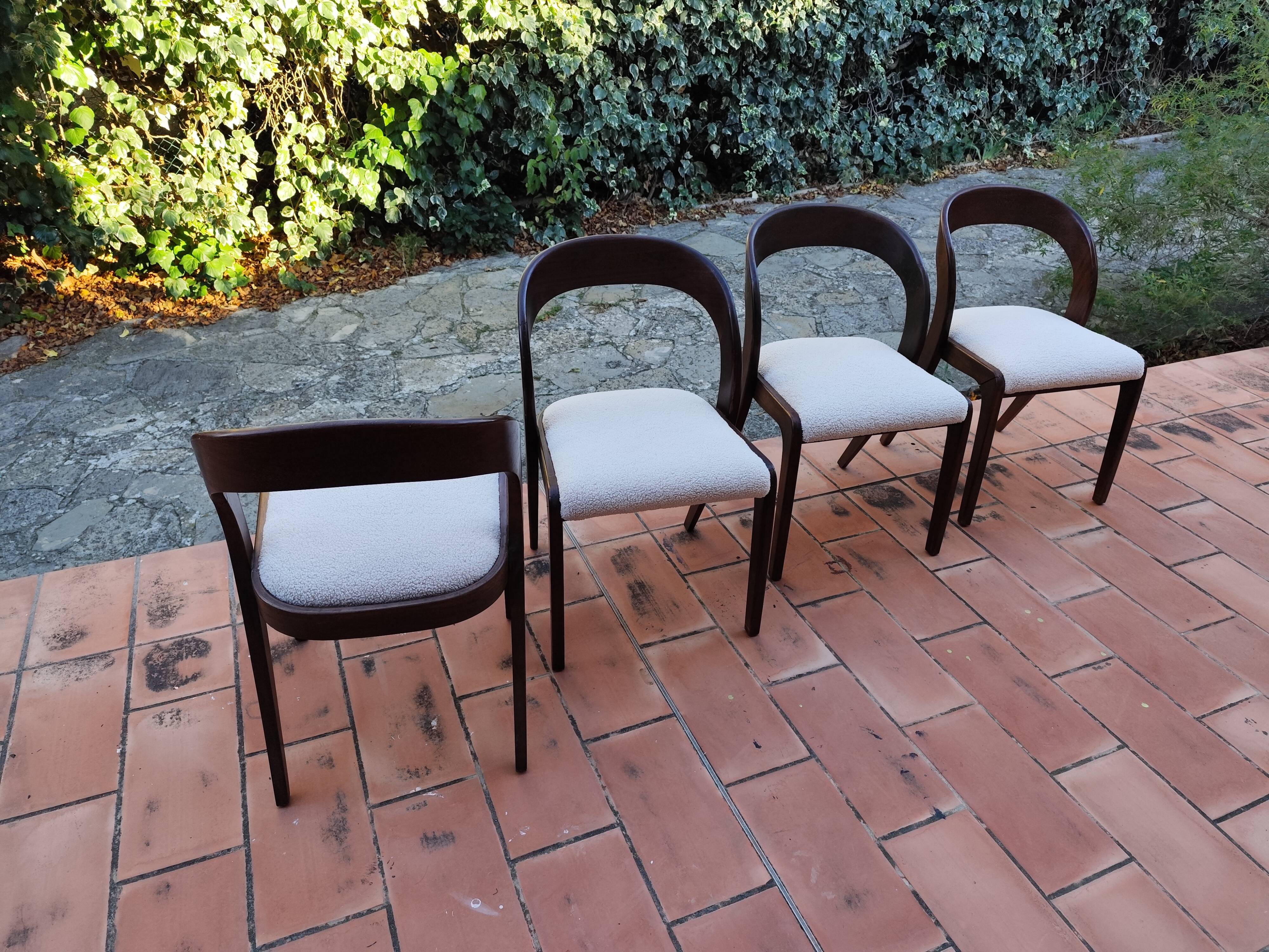 BAUMANN Suite de 4 chaises Gondole vintage 1970